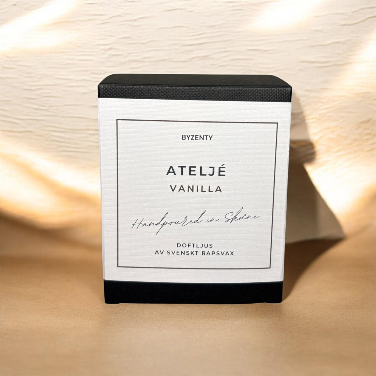 Ateljé Vanilla Scented Candle