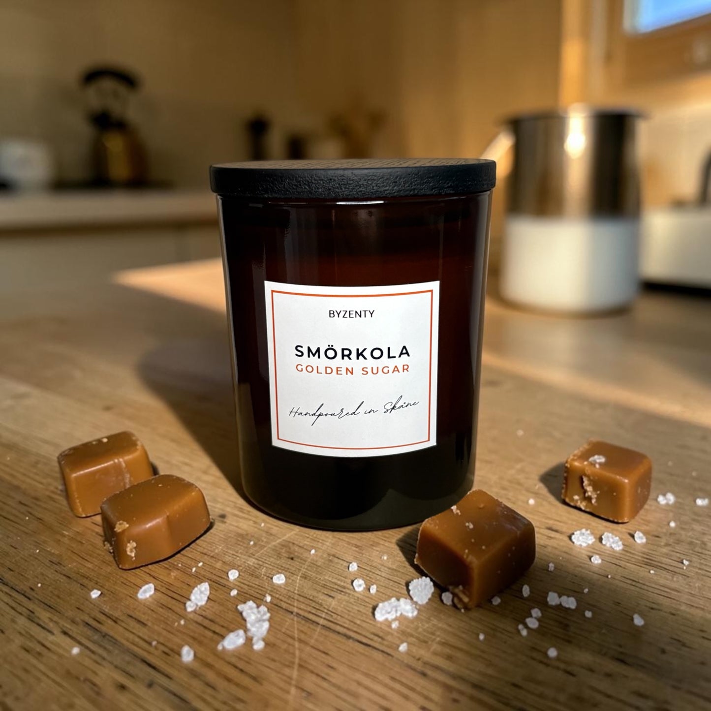 Smörkola Golden Sugar Scented Candle
